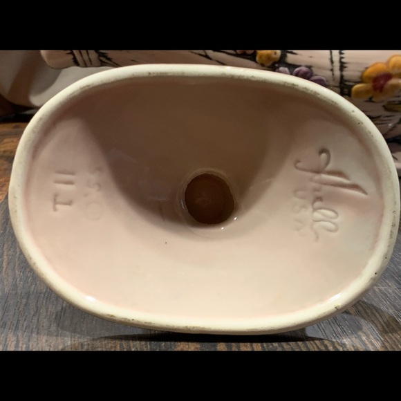 Hull Bowl and Candle Sticks - Picture 5 of 9